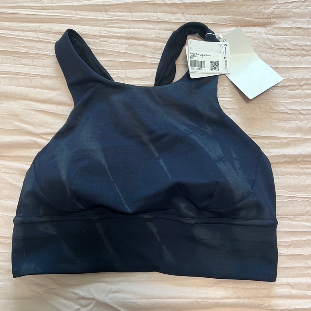 Lululemon Wunder Train padded bra